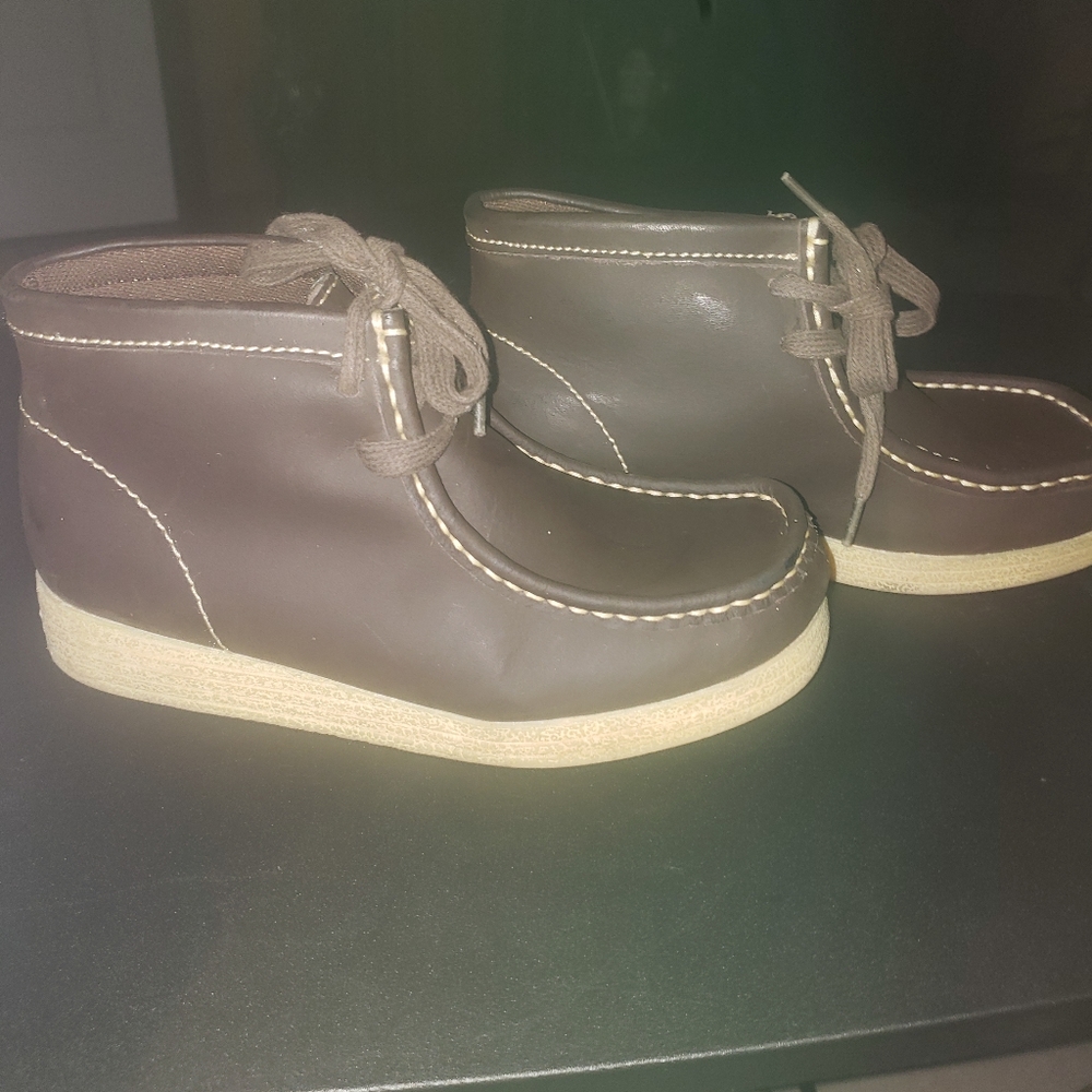 Boys Mountain Creek Wallabees